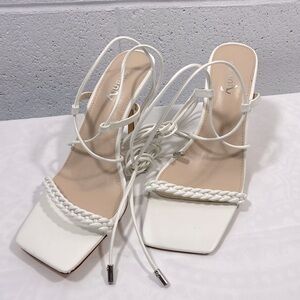 Vivianly heels w/ laced up leg design​​​​​​​​​​